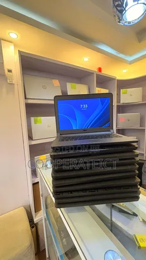 Laptop Dell Latitude 3350 4GB Intel Pentium SSD 128GB
