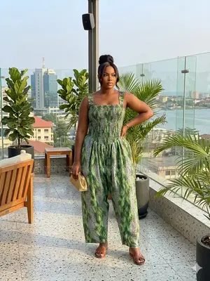 Casual Jumpsuit - Style 941