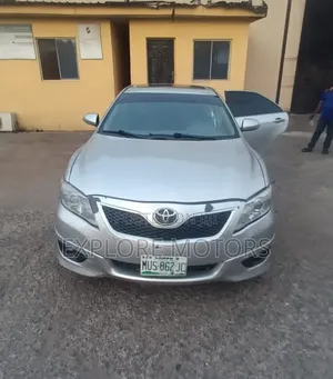 Toyota Camry 2008 Silver