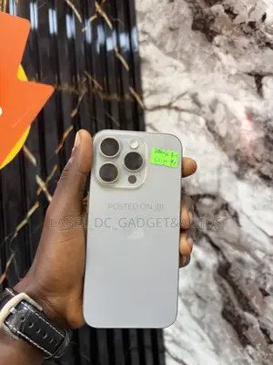 Apple iPhone 15 Pro 256 GB