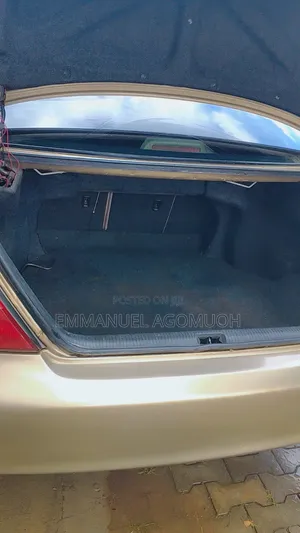 Toyota Camry LE 4dr Sedan (2.4L 4cyl 4A) 2004 Gold