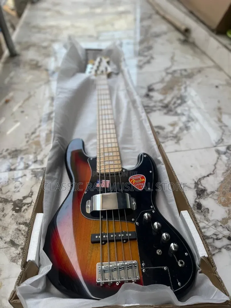 Bass Guitar (Active)