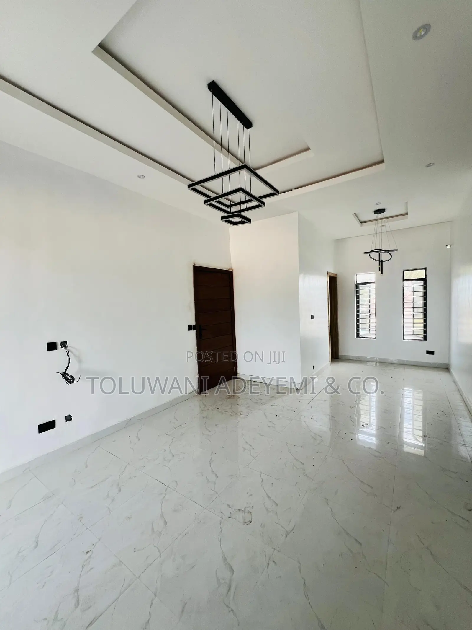 2 Bedroom Apartments