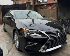 Lexus ES 2016 Black