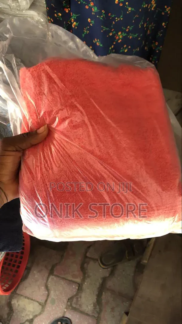 Bathroom Towel (Medium Size)