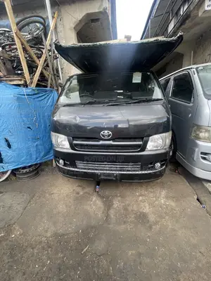 Toyota HiAce 2012 Black