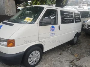 Volkswagen Transporter 2005 White