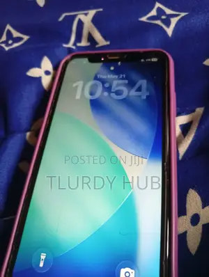 Apple iPhone 11 64 GB Gray