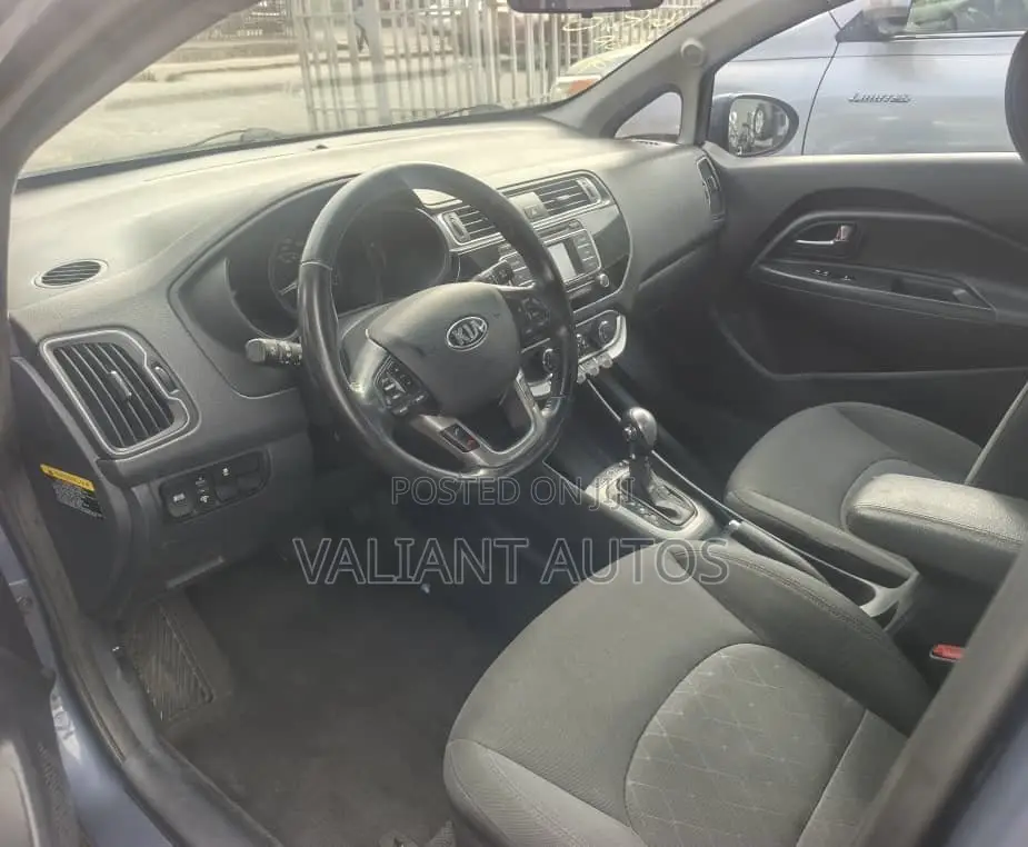 Kia Rio 2016 Blue