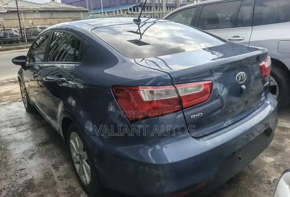 Kia Rio 2016 Blue
