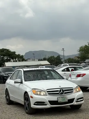 Mercedes-Benz C300 2010 White