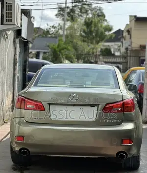 Lexus IS 2008