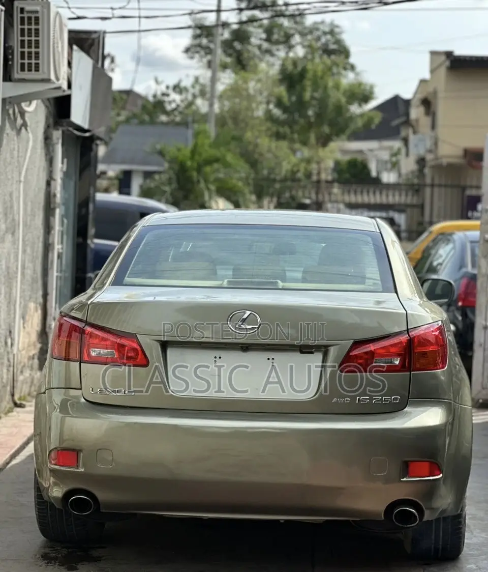 Lexus IS 2008