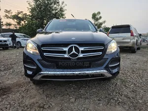 Mercedes-Benz GLE-Class GLE 350 2017 Blue