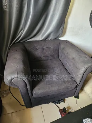 Single Chair