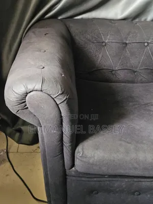 Single Chair