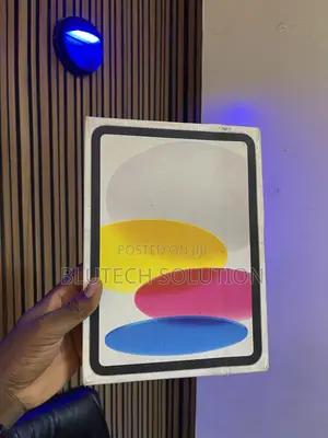 New Apple iPad (2025) 128 GB