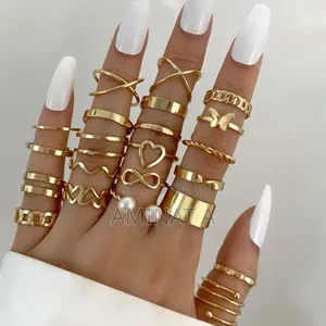 22 Crystal Unique Knuckle Rings (Black,Gold)