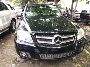 Mercedes-Benz GLK-Class 2010 Black