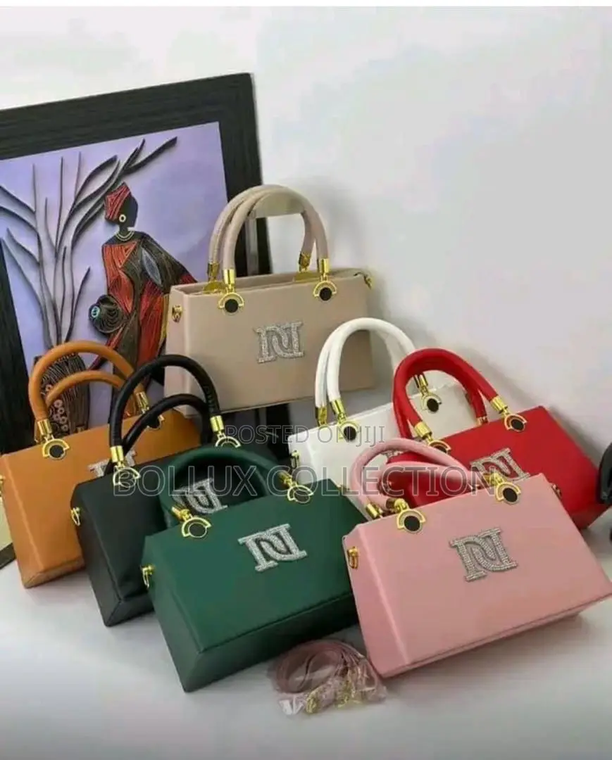 “Classy N” Mini Handbag 