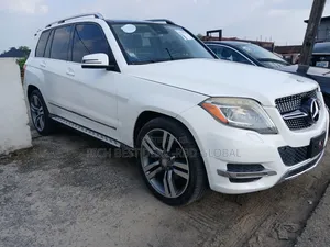 Mercedes-Benz GLK-Class 350 SUV 2013 White