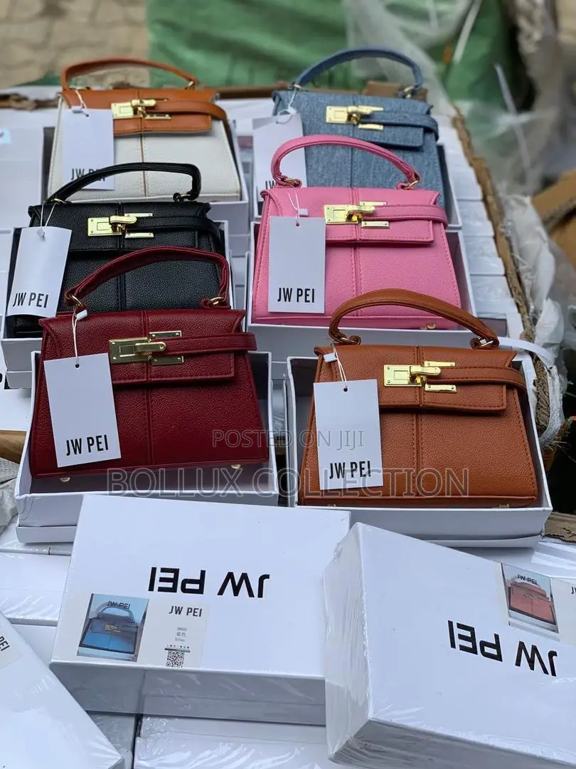 “Classy N” Mini Handbag 