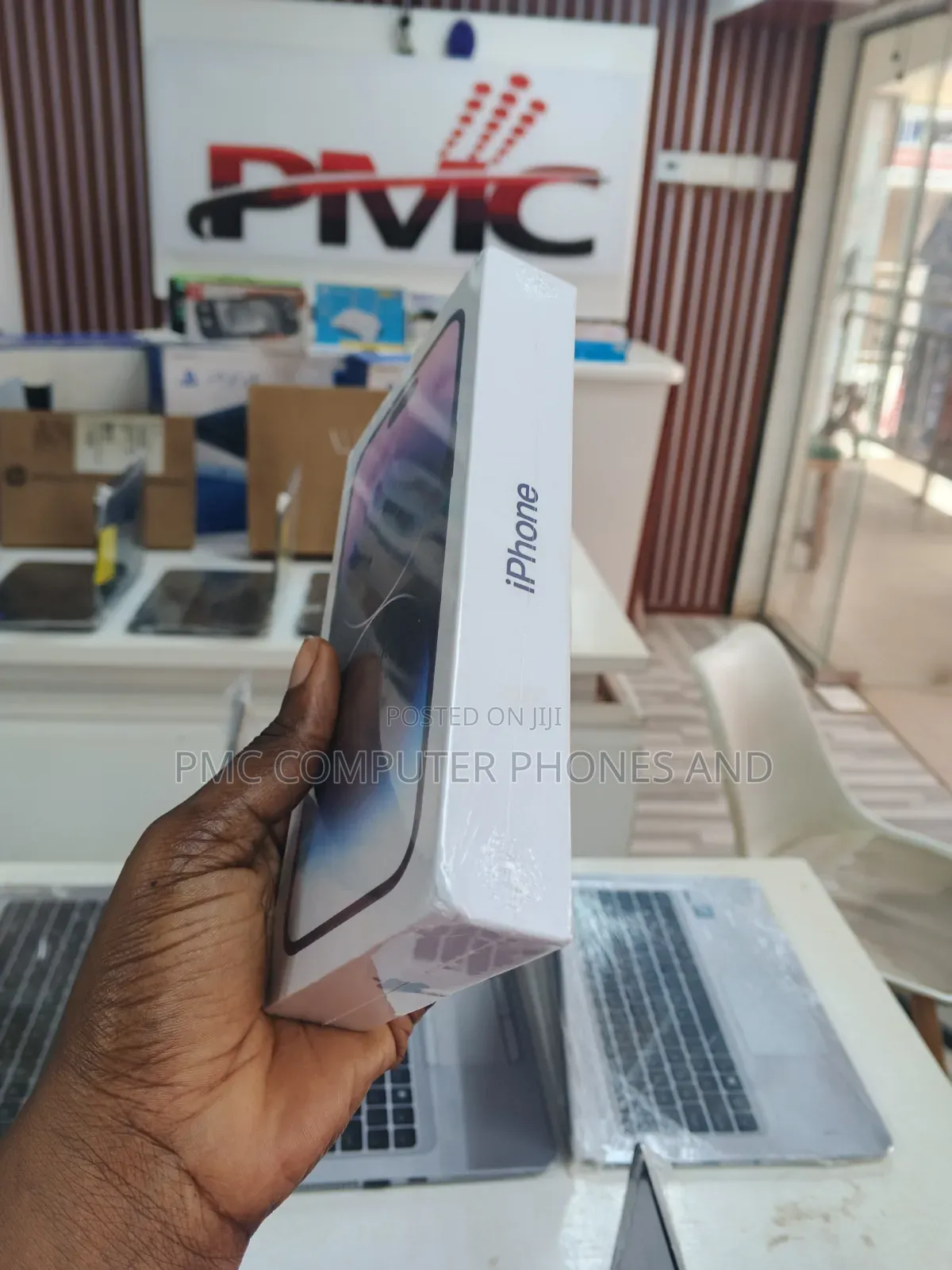 New Apple iPhone 14 Pro Max 128 GB Purple
