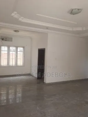 Furnished 2bdrm Block of Flats in Off Rahman Adebayejo, Lekki Phase 1