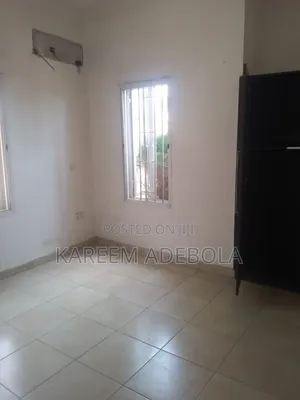 Furnished 2bdrm Block of Flats in Off Rahman Adebayejo, Lekki Phase 1