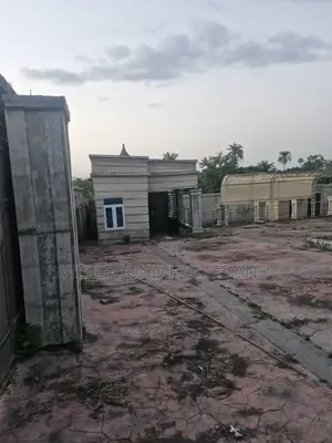 5bdrm Bungalow in Orungbe, Ado Ekiti for sale