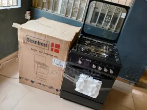 Scanfrost Home Gas Cooker 4 Burners Black Finish