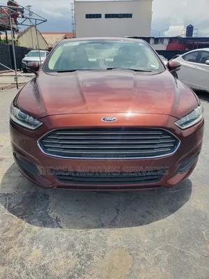 Ford Fusion SE 4dr Sedan (2.5L 4cyl 6A) 2015 Brown