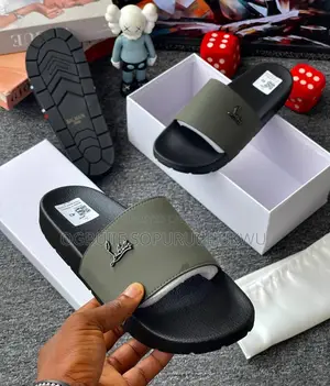 Shoes and Male Pans