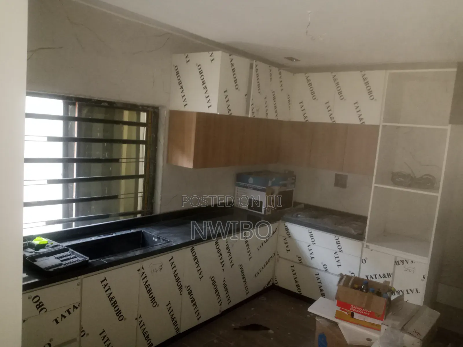 Kitchen Cabinet