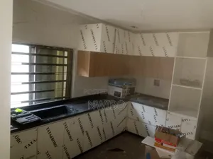 Kitchen Cabinet