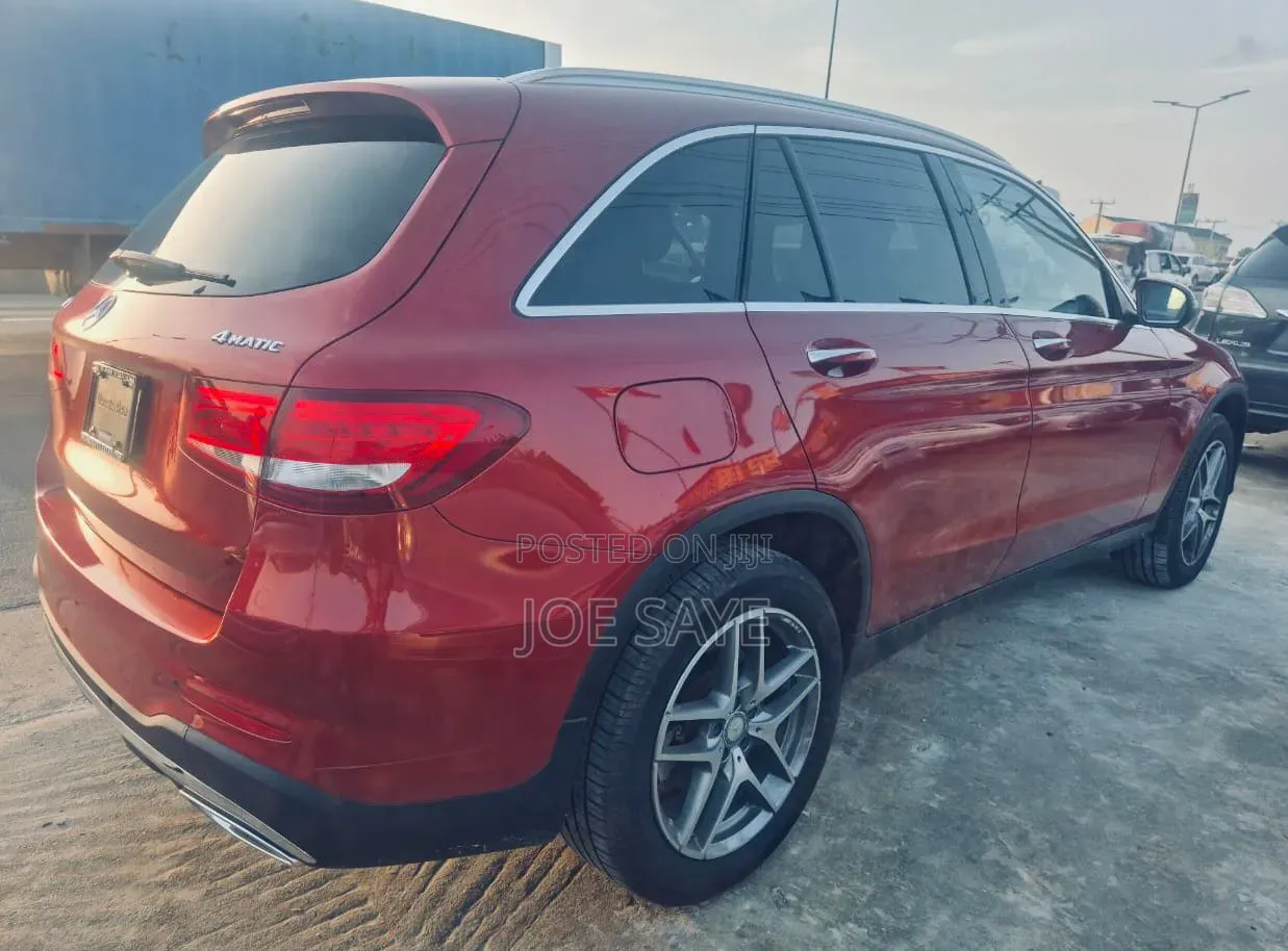 Mercedes-Benz GLC-Class 2016 Red