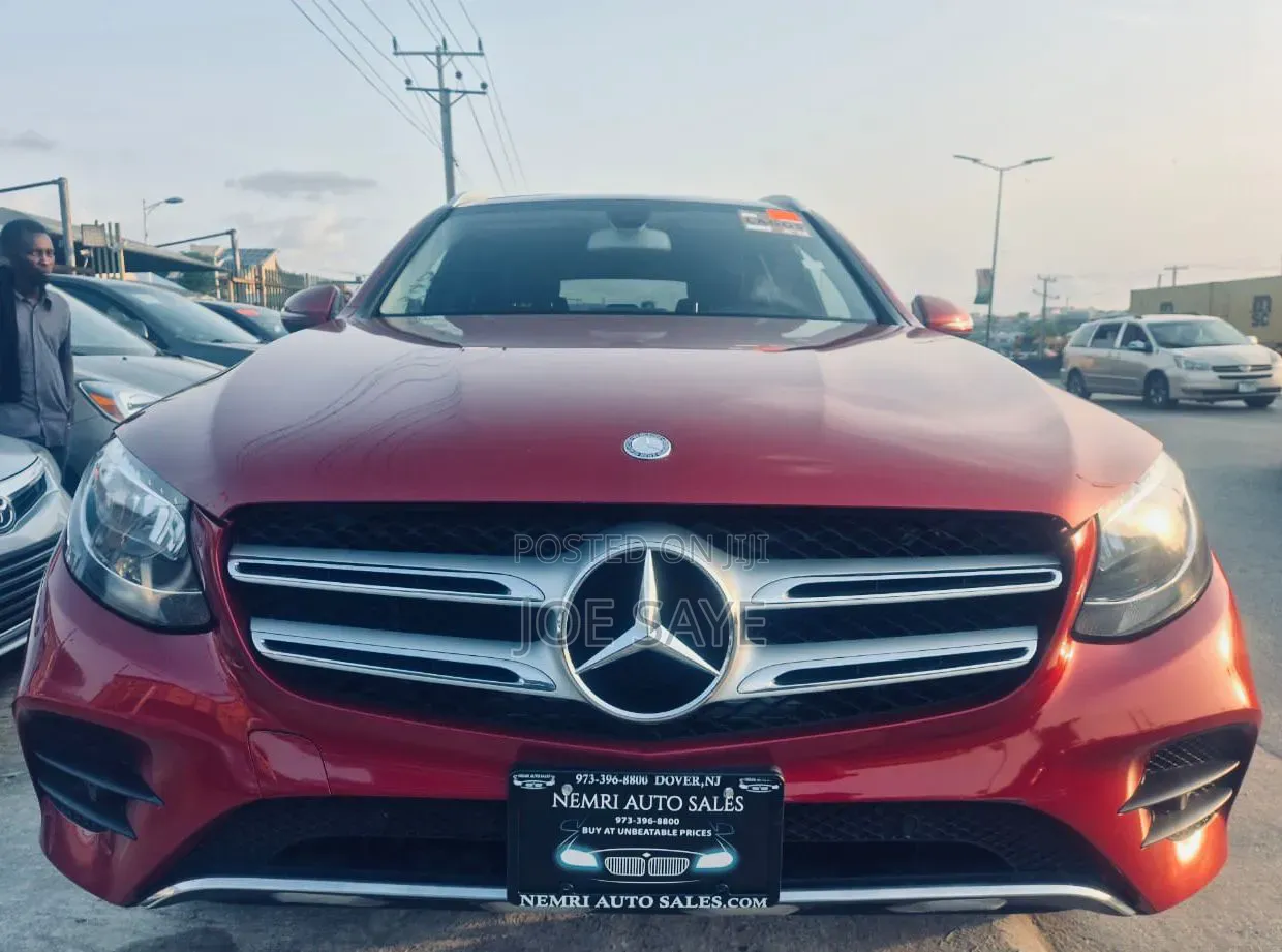Mercedes-Benz GLC-Class 2016 Red