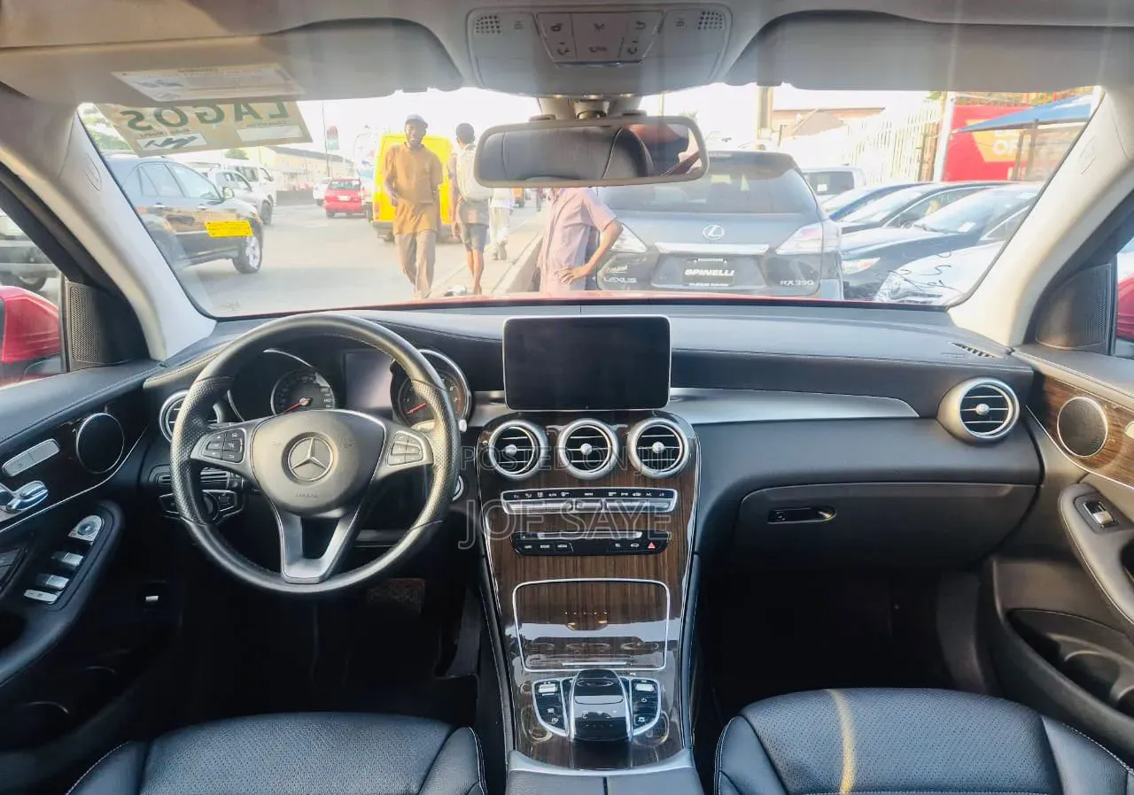 Mercedes-Benz GLC-Class 2016 Red