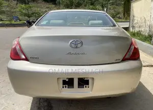 Toyota Solara 2006 Gold