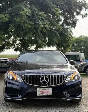 Mercedes-Benz E350 Base 4dr Sedan RWD (3.5L 6cyl 7A) 2014 Blue