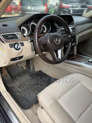 Mercedes-Benz E350 Base 4dr Sedan RWD (3.5L 6cyl 7A) 2014 Blue