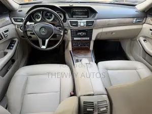 Mercedes-Benz E350 Base 4dr Sedan RWD (3.5L 6cyl 7A) 2014 Blue