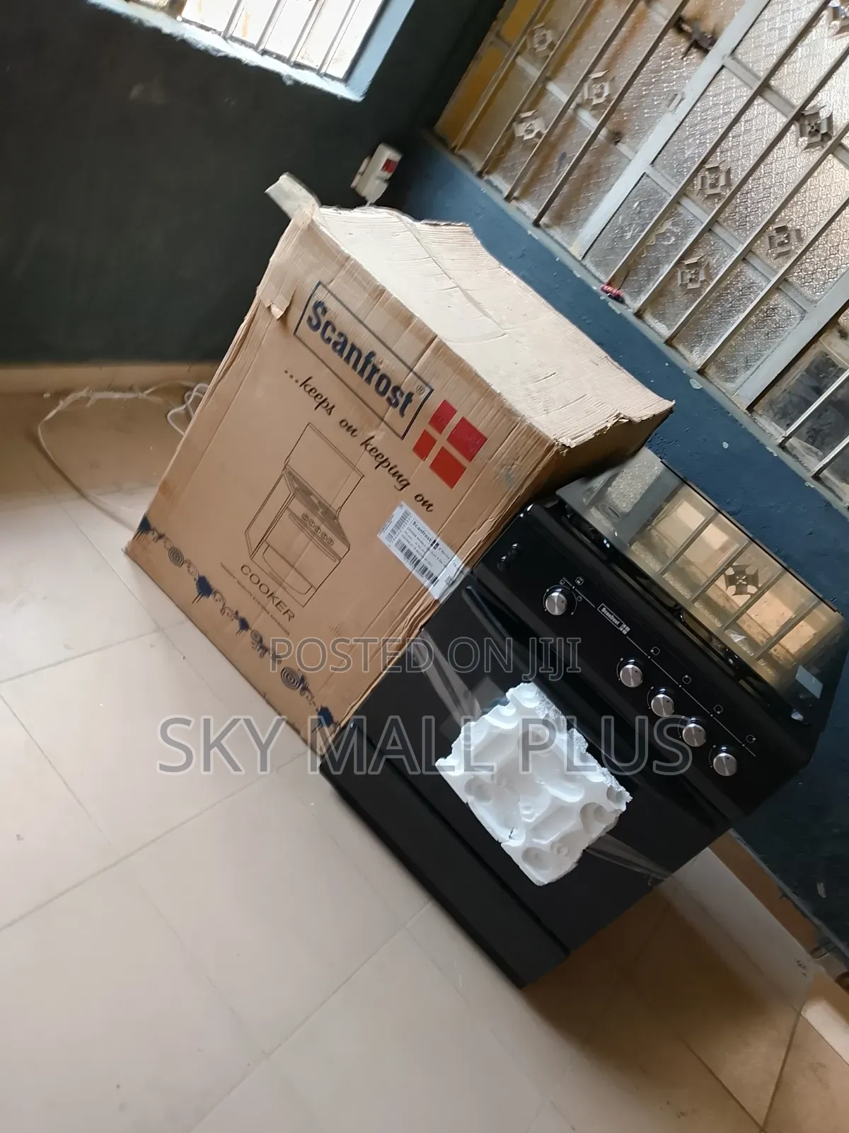 New Scanfrost Oven Cooker for Modern Kitchen