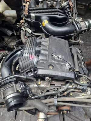 Nissan Pathfinder 4.0 Engine.