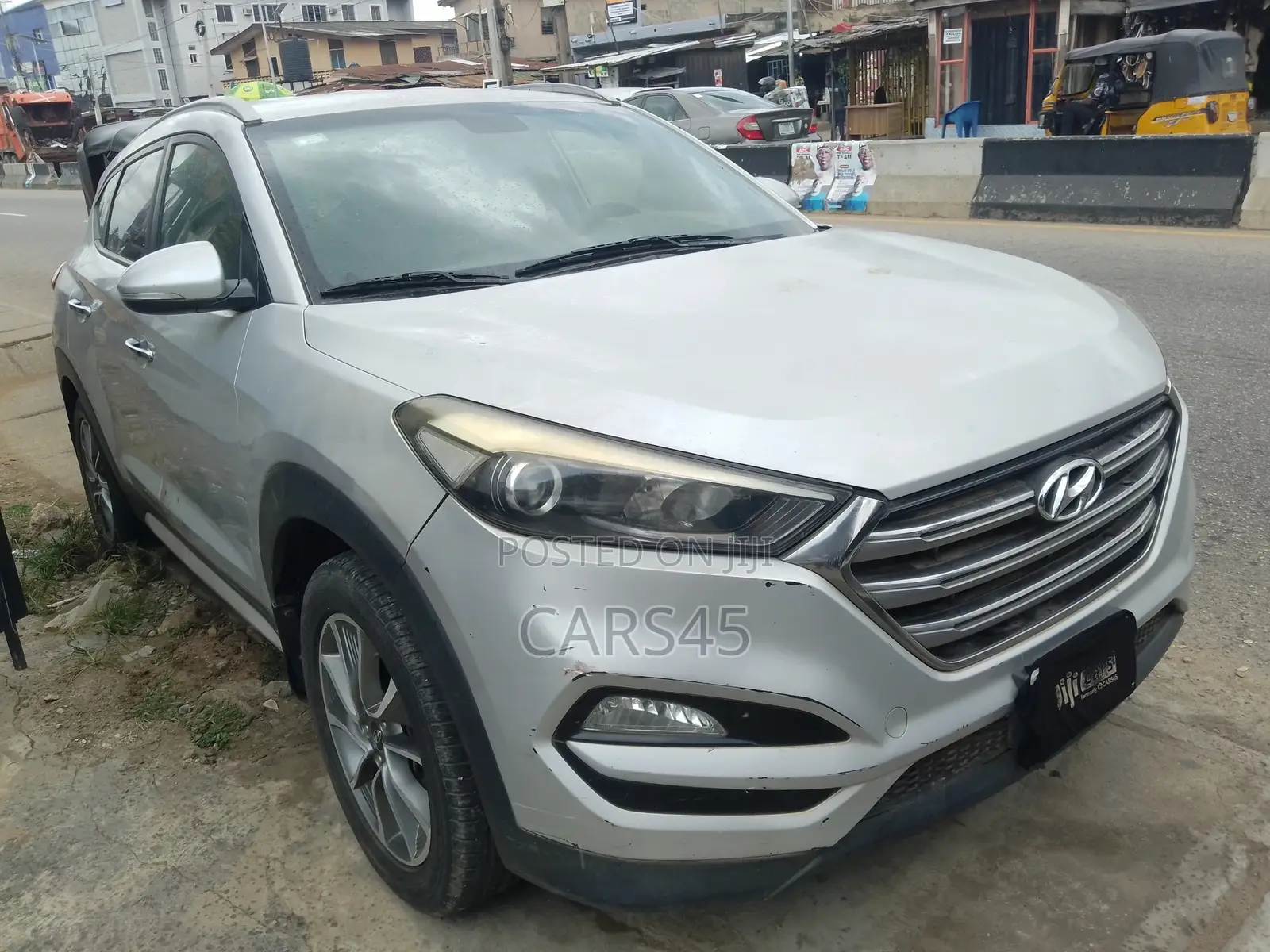 Hyundai Tucson 2017 Silver