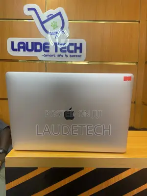 Laptop Apple MacBook Pro 2018 32GB Intel Core i9 SSD 1T