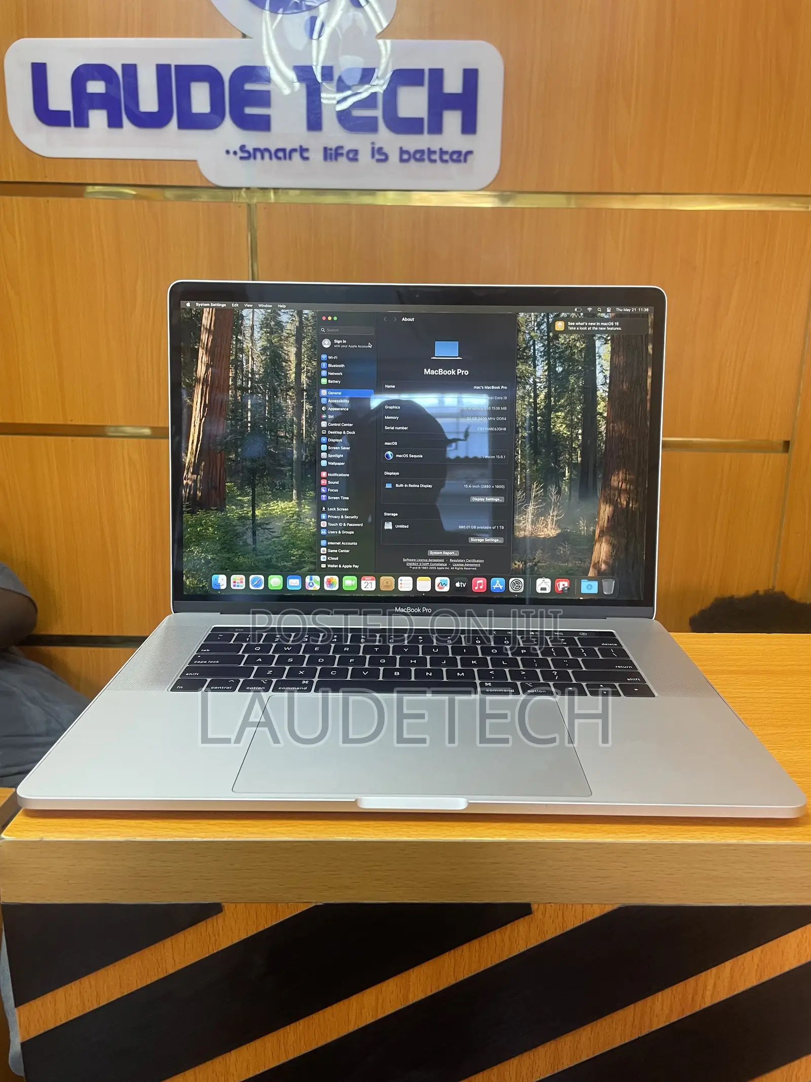 Laptop Apple MacBook Pro 2018 32GB Intel Core i9 SSD 1T