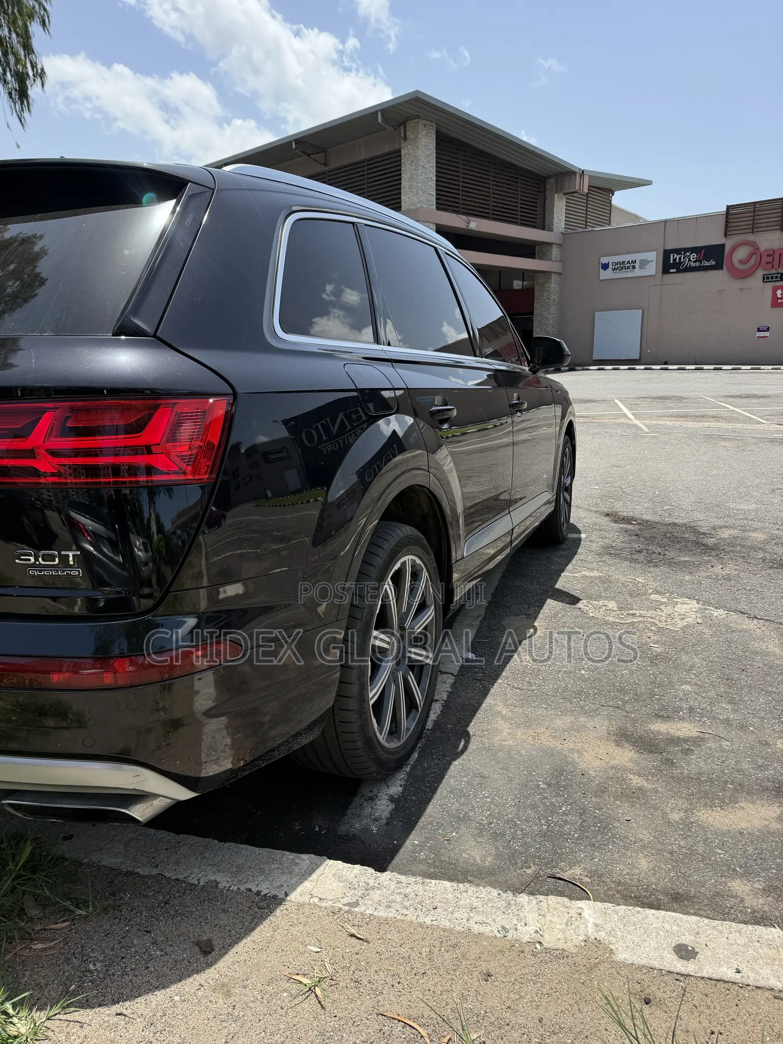 Audi Q7 2016 Black