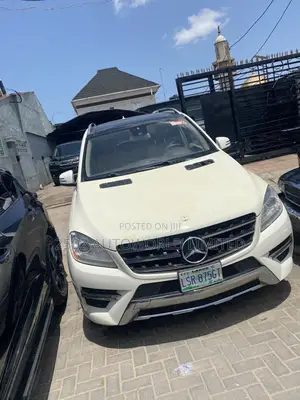 Mercedes-Benz M Class ML 350 4Matic 2012 White