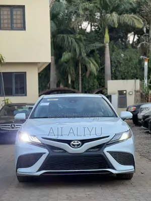 Toyota Camry XSE 2023 White